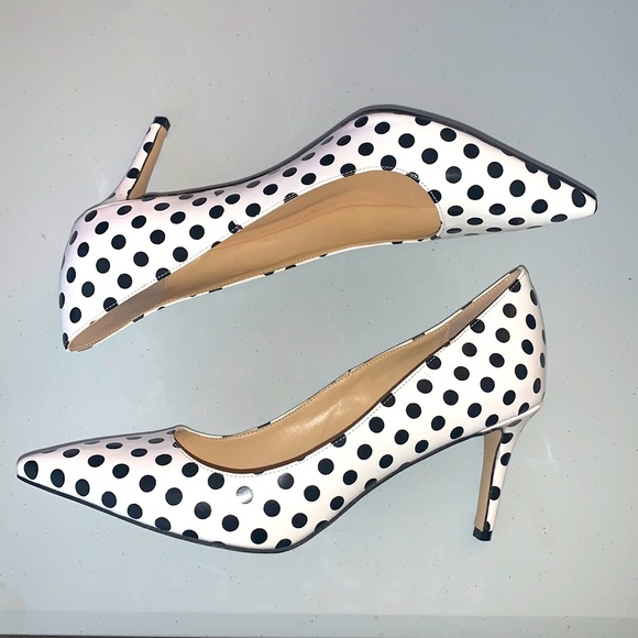 YDN Shoes - 🖤 NEW! SUPER CUTE! YDN polka dot heels, pumps, 2.5” heel, wrong size for me😖😔
